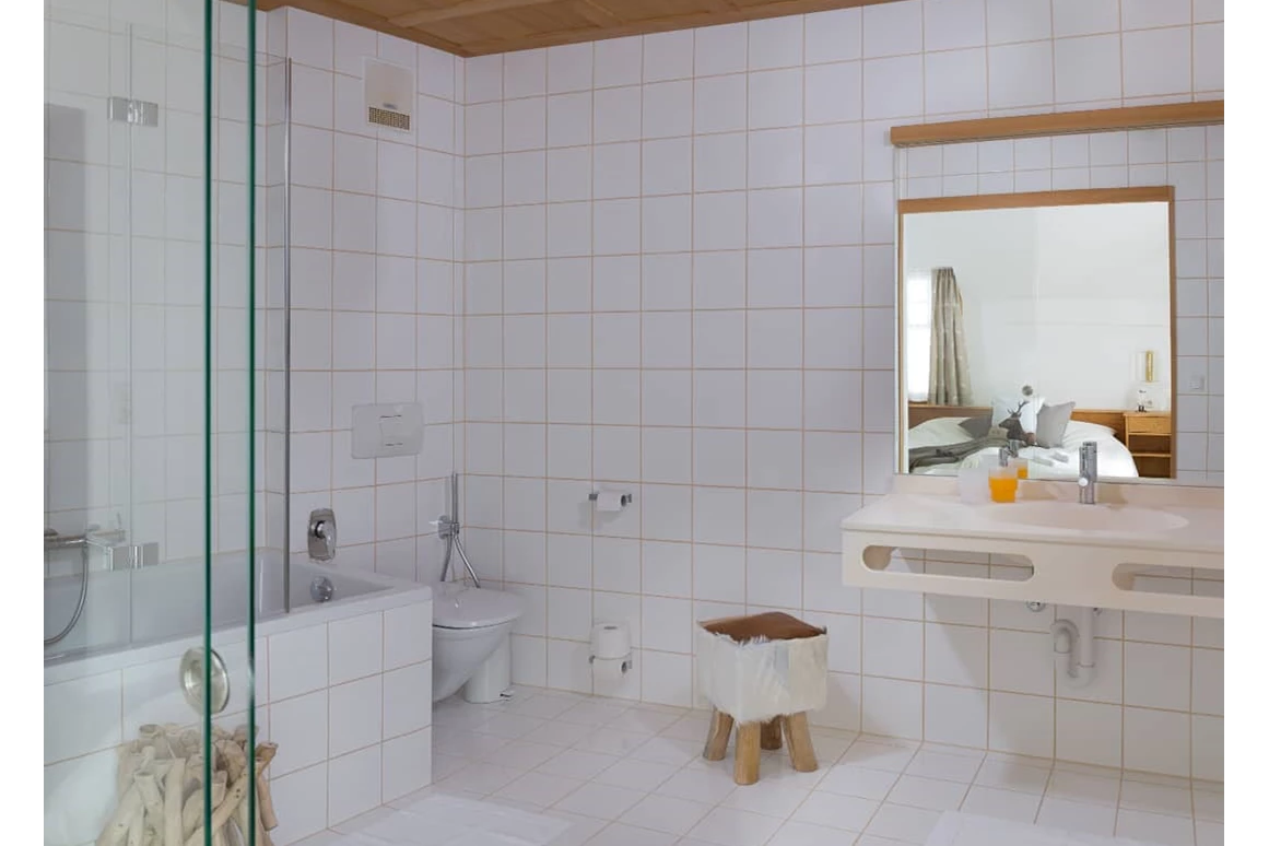 Biohotel: Badezimmer - BÖDELE ALPENHOTEL