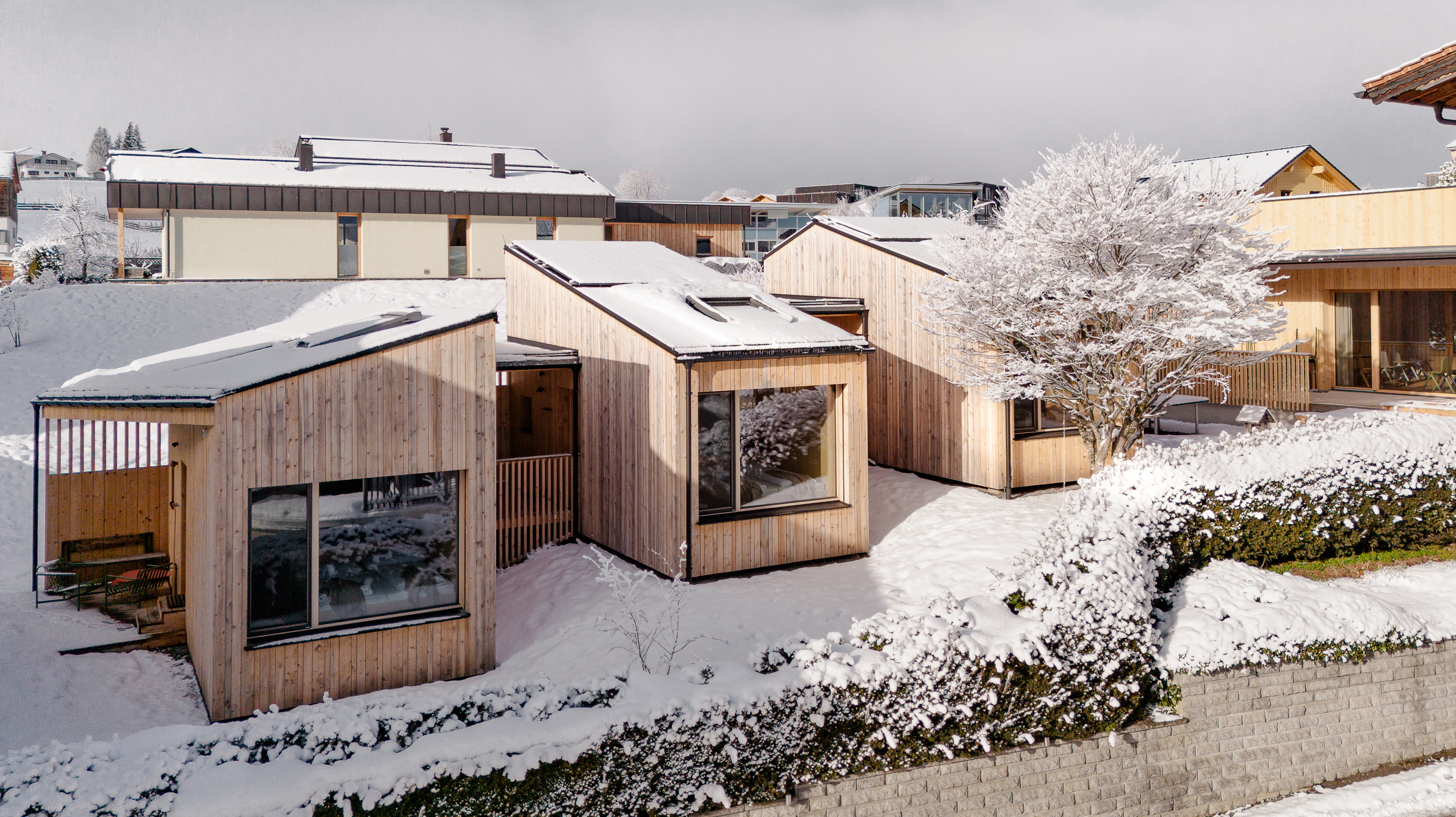 Biohotel: Unsere Cabins - tiny houses - im Winter - Ecoquartier biYou