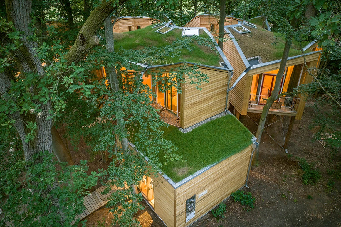 Biohotel: Das Baumhausdorf in der Göhrde - BIO-Hotel Kenners LandLust