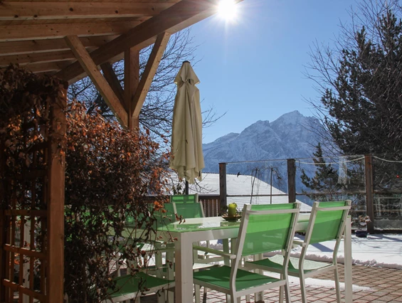 Biohotel: Sonnenterrasse im Winter - Katharinas Veganer Naturgasthof