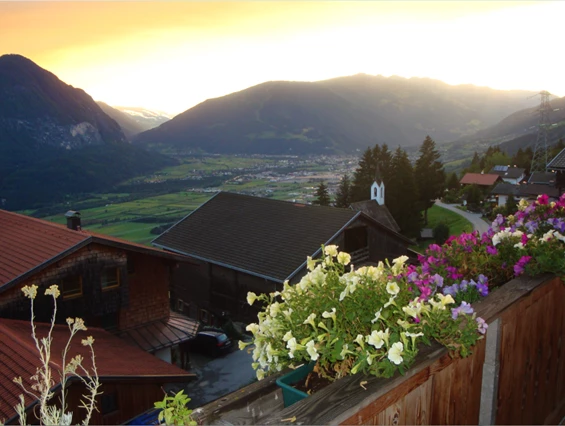Biohotel: Traumhafte Aussicht auf die Osttiroler Bergwelt - Katharinas Veganer Naturgasthof