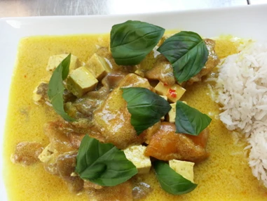 Biohotel: Vegane glutenfreie TCM Küche. Eigener Permakulturanbau - Katharinas Veganer Naturgasthof