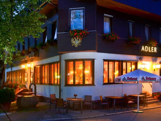 Biohotel: Der Bio-Gasthof Adler am Abend - Gasthof Adler
