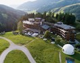 Biohotel: Bio-Luxus-Hotel in Leogang - Mitten in der Natur - Holzhotel Forsthofalm