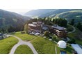 Biohotel: Bio-Luxus-Hotel in Leogang - Mitten in der Natur - Holzhotel Forsthofalm