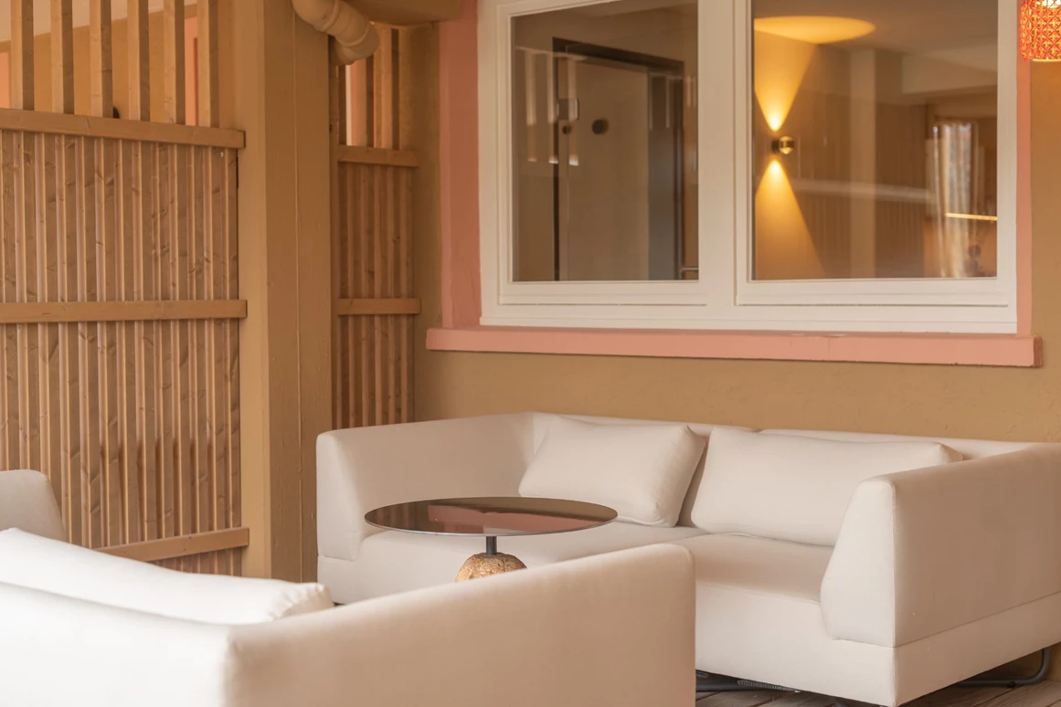 Biohotel: Außen Terasse Spa-Bereich - Biohotel Sonne St. Peter