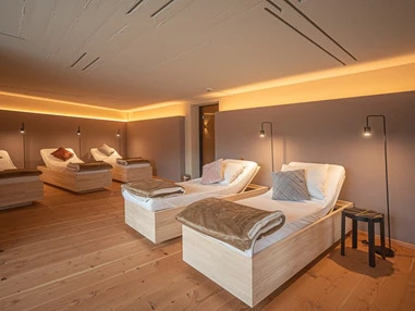 Biohotel: Ruheraum mit Weißtannenliegen - Biohotel Sonne St. Peter