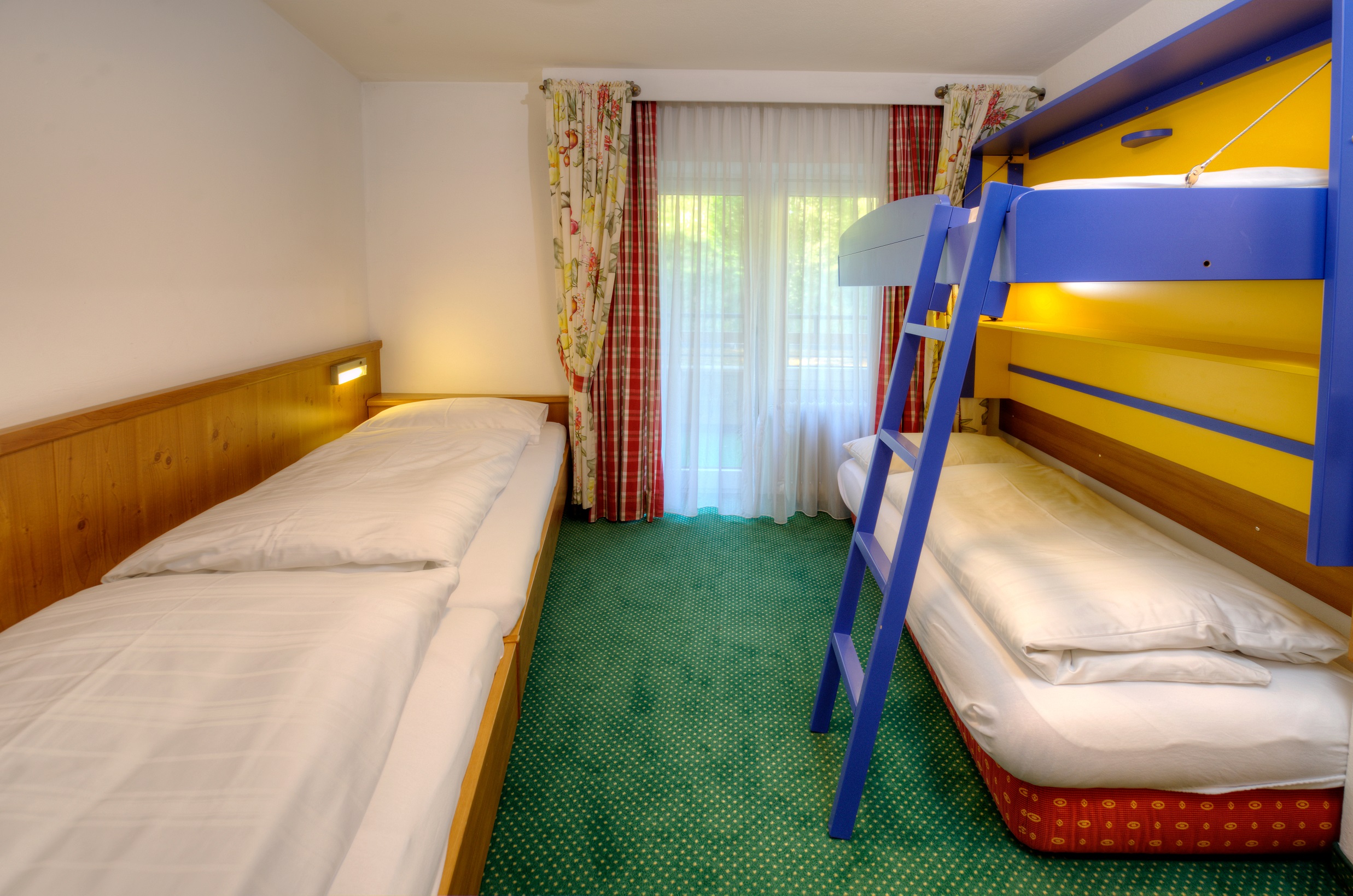 Biohotel: Kinderzimmer mit Etagenbett - The RESI Apartments "mit Mehrwert"