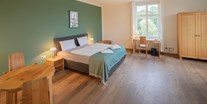 Naturhotel - Hoteltyp: BIO-Urlaubshotel - Lüneburger Heide - Zimmeransicht - ahead burghotel