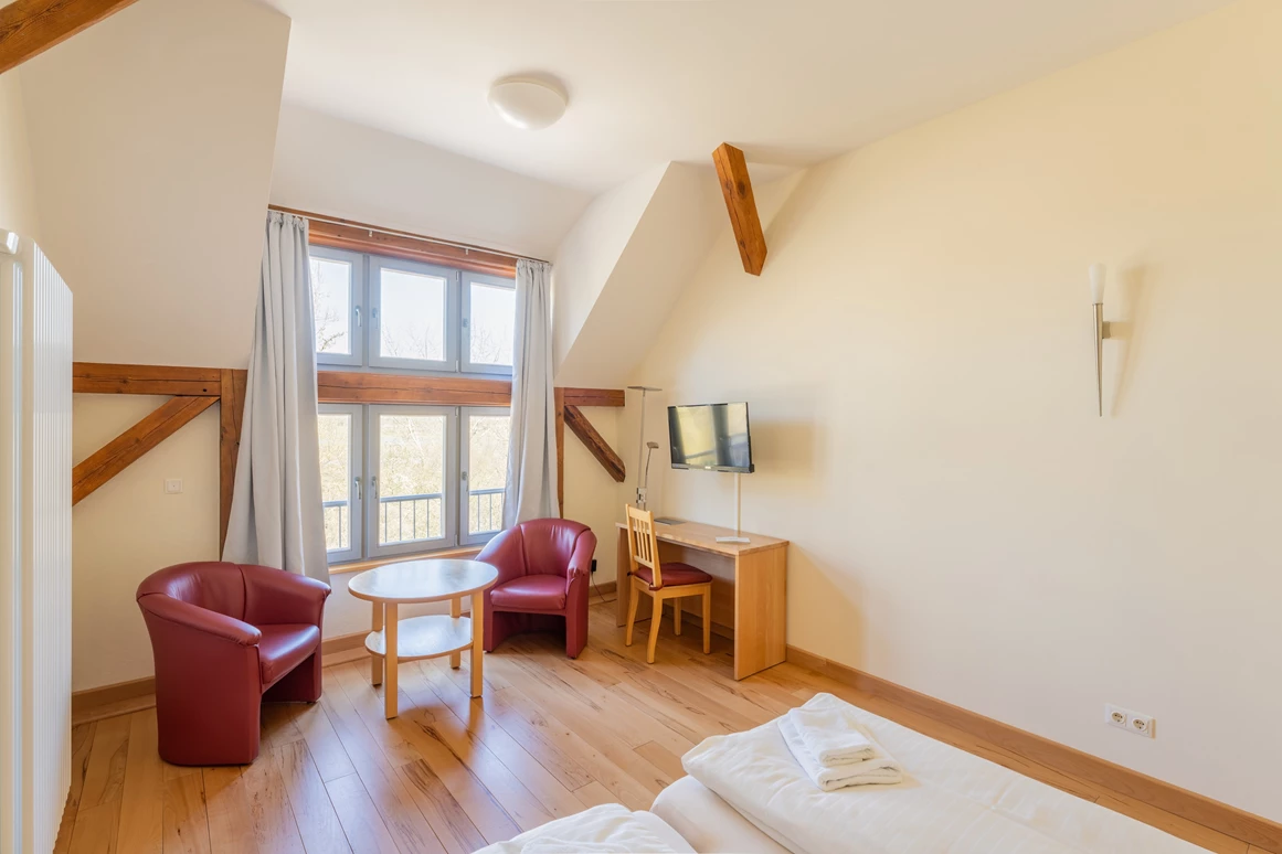 Biohotel: Komfortzimmer - Biohotel Stiftsgut Wilhelmsglücksbrunn