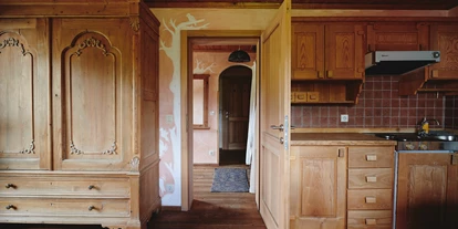 Naturhotel - Bio-Getränke - Ramsau am Dachstein - Holzküche im mittleren Apartment - Naturhaus Lehnwieser