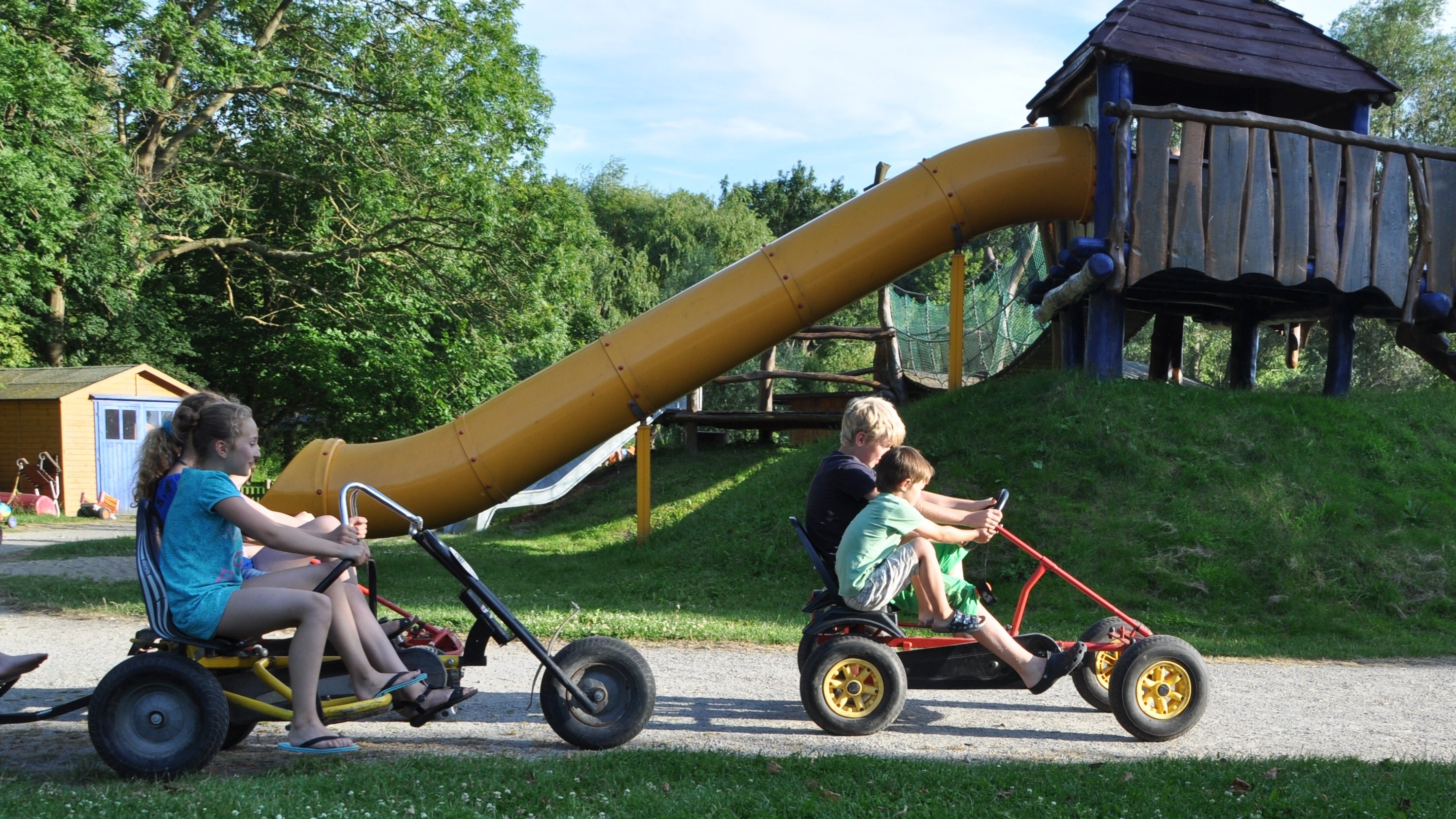 Nature hotel - PLZ 18320 (Deutschland) - Kettcars zur freien Nutzung - Ostsee Ferien im Gut Nisdorf