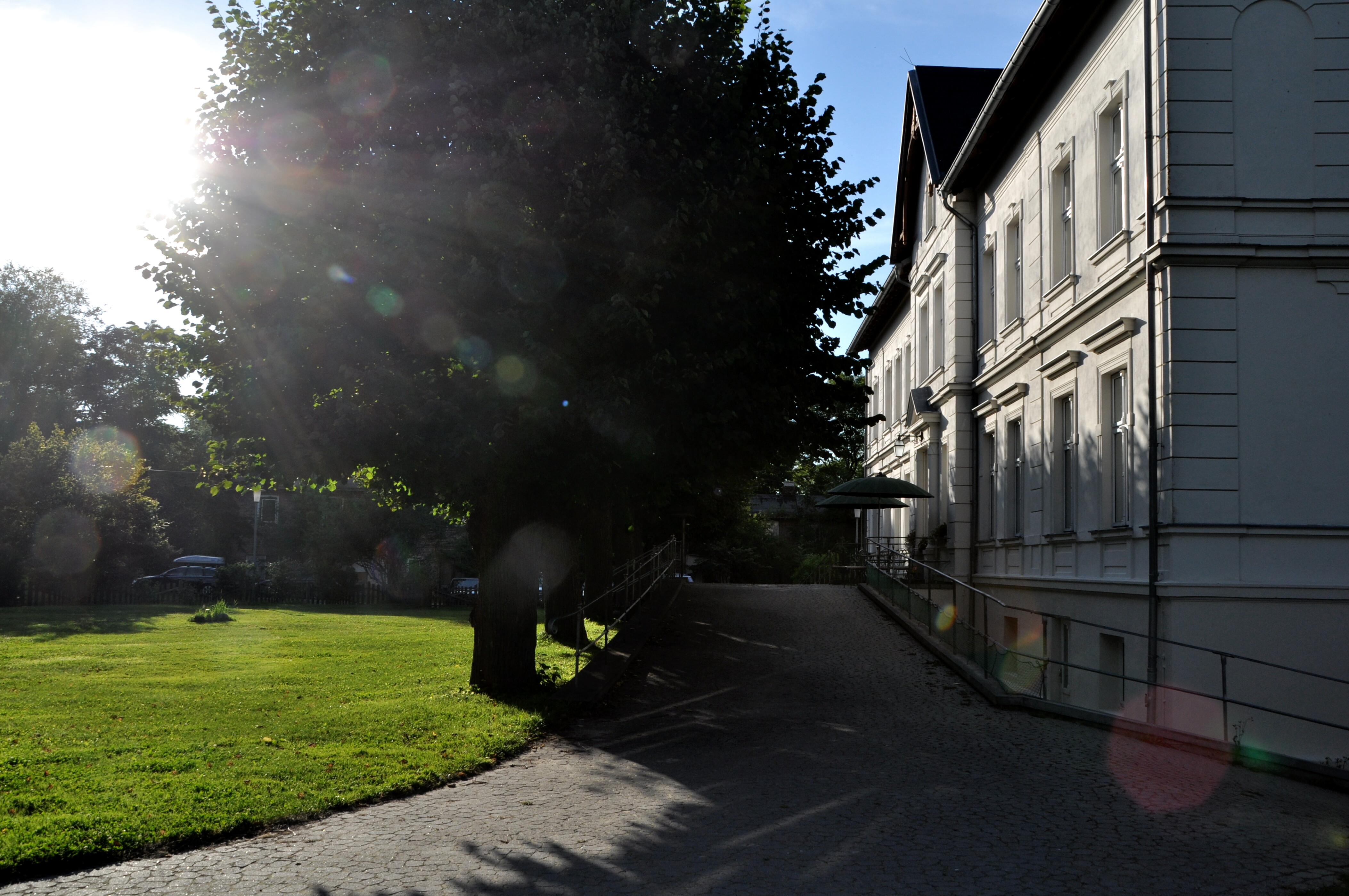 Biohotel: Gutshaus Eingang - Ostsee Ferien im Gut Nisdorf GmbH