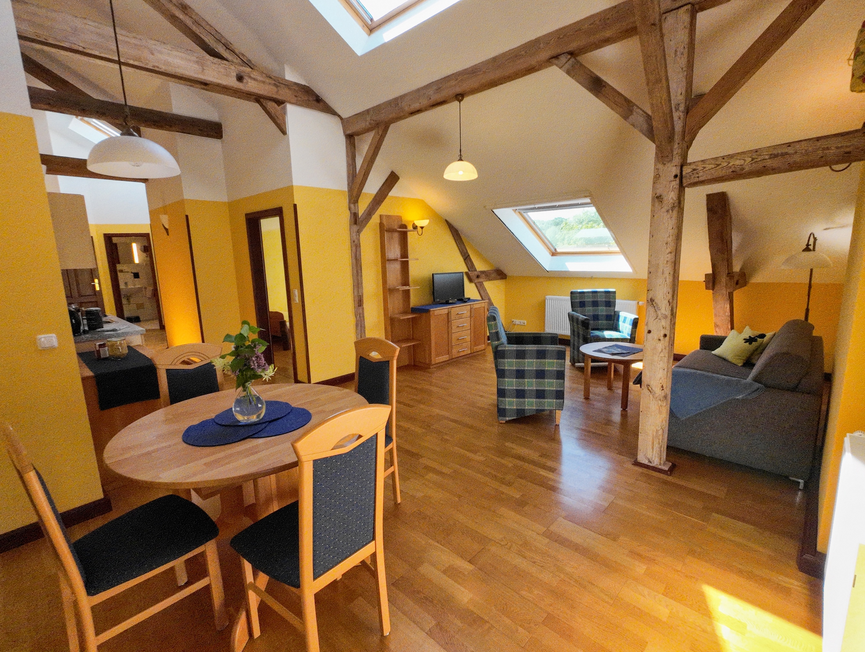 Biohotel: Apartment 11 im Dachgeschoß - Ostsee Ferien im Gut Nisdorf GmbH