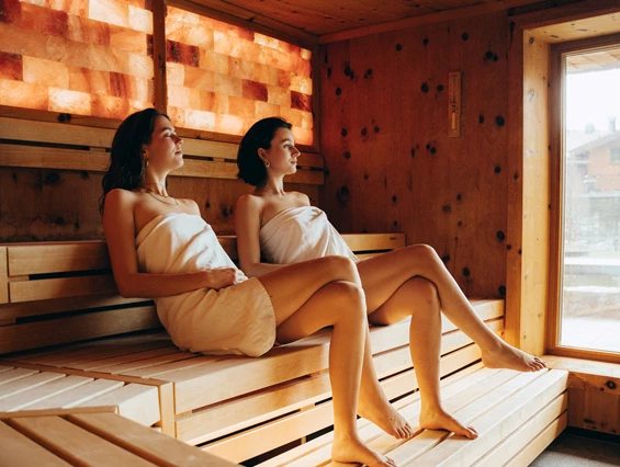 Biohotel: Lieblingsplätze zum Relaxen finden Sie in der Hotel-Sauna im Biohotel Eggensberger in Hopfen am See. - Biohotel Eggensberger