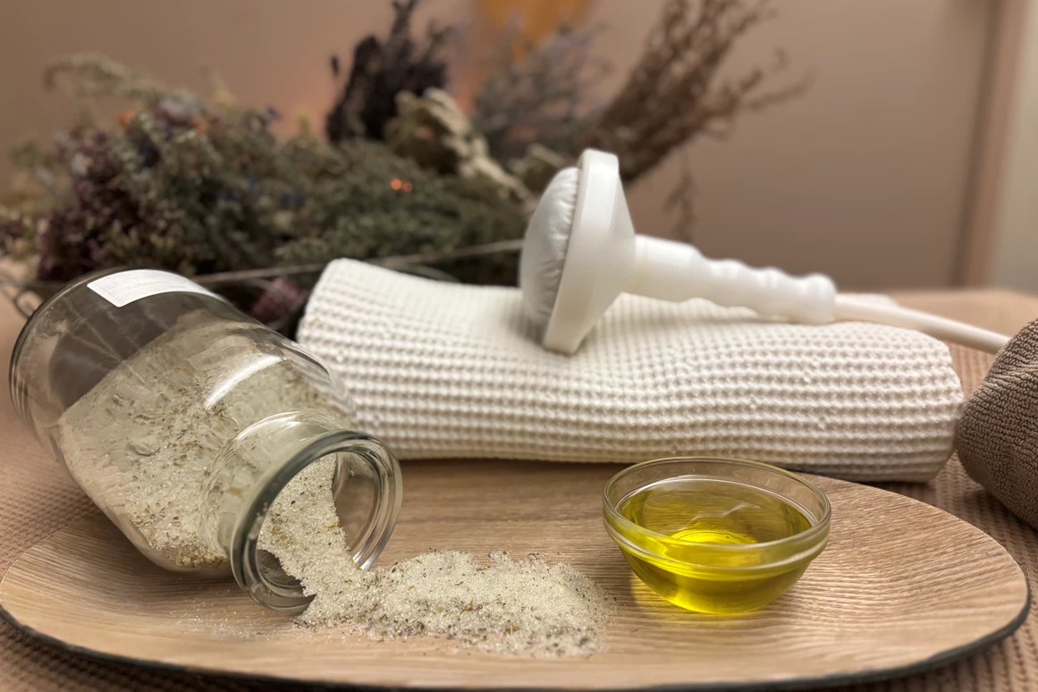 Biohotel: Wohltuende Wellnessmassagen und Körperbehandlungen mit Kräutern und Naturprodukten - natürlich in Bio-Qualität - Biohotel Eggensberger