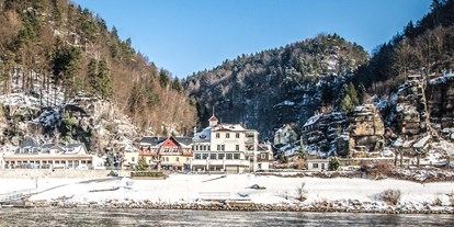 Naturhotel - Energieversorgung: 100 % Ökostrom - Ein Wintertraum in Eis und Schnee  - Bio- & Nationalpark-Refugium Schmilka