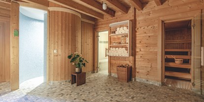Naturhotel - Auszeichnung / Zertifikat / Partner: Mitglied Verein BIOHOTELS® - Sauna Biohotel Schlossgut Oberambach - Schlossgut Oberambach