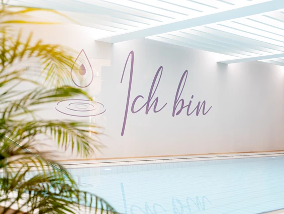 Biohotel: Salzwasserpool 29°C
 - Bio-Thermalhotel Falkenhof