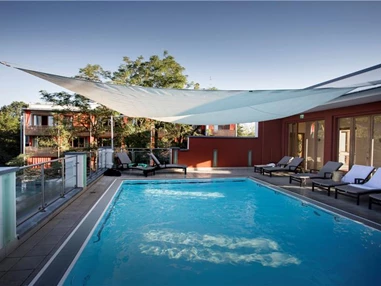 Biohotel: Panorama-Thermalpool (36°C) ganzjährig - Bio-Thermalhotel Falkenhof