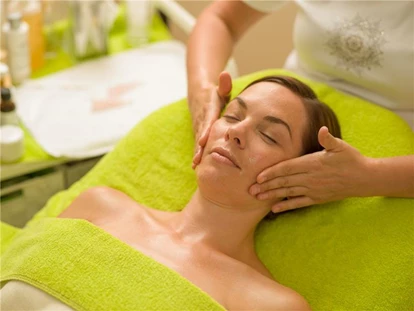 Nature hotel - Bezahlsysteme: Bar - Wolfegg (Altheim) - Beauty-Oase - Bio-Thermalhotel Falkenhof