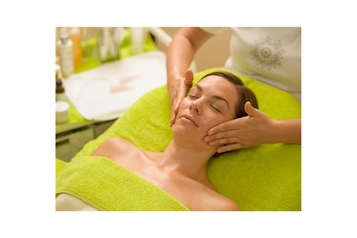 Biohotel: Beauty-Oase - Bio-Thermalhotel Falkenhof