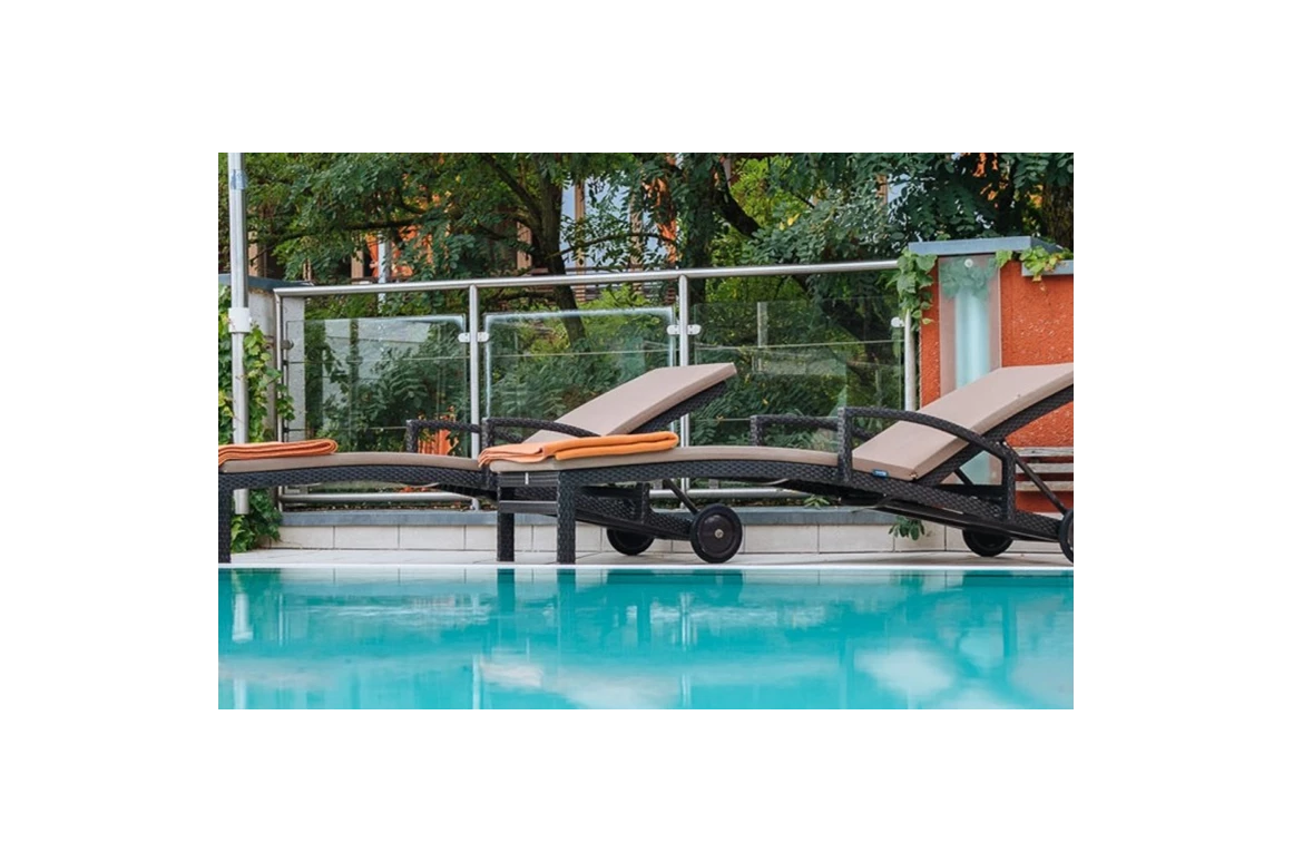 Biohotel: Zahlreiche Ruhe- und Liegemöglichkeiten - Bio-Thermalhotel Falkenhof