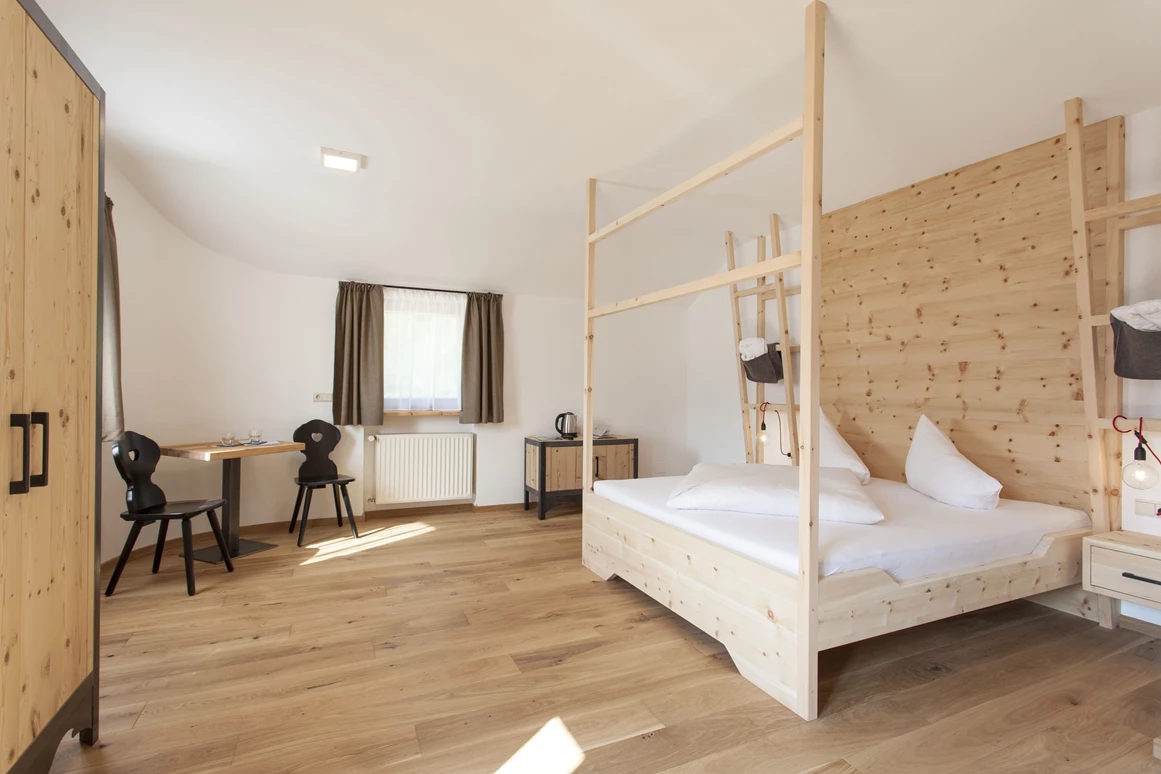 Biohotel: BIO HOTEL Pennhof: Zimmer Laureus - Pennhof – Der Weg zu mir