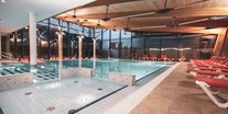 Naturhotel - WLAN: ganztägig WLAN im gesamten Hotel - BIO HOTEL Bruggerhof: Schwimmbad Wellness - Bruggerhof – Camping, Restaurant, Hotel