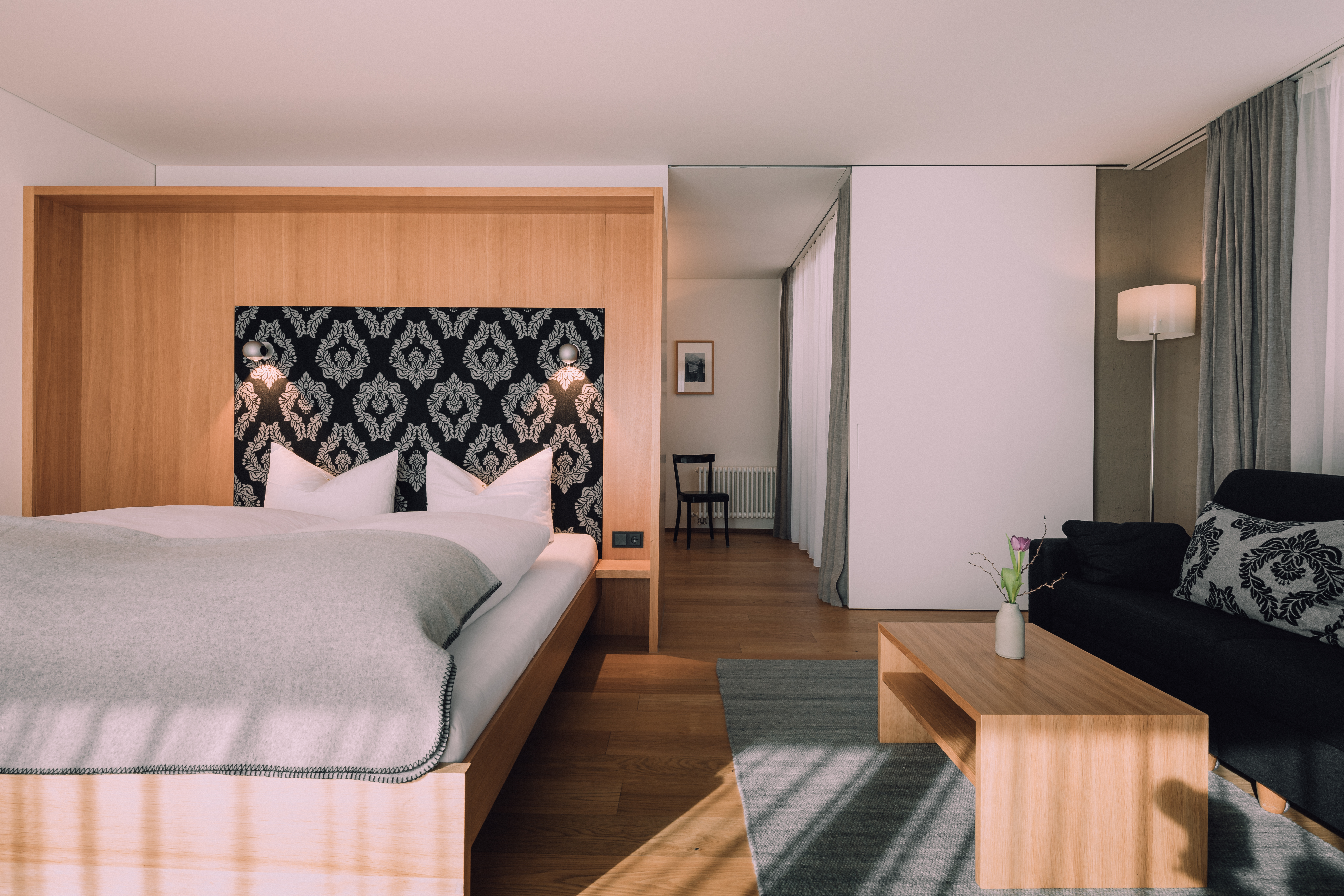 Naturhotel - Bio-Küche: Saisonale Speisen - Bodensee - Bregenzer Wald - Zimmer im Naturhotel - Das Naturhotel Chesa Valisa****s