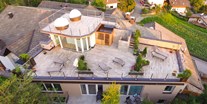 Naturhotel - Auszeichnung / Zertifikat / Partner: Blaue Schwalbe - Dachterrasse mit Sauna und Ruhezonen - Bio & Bikehotel Steineggerhof